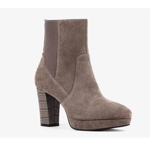 DONALD J. PLINER Labell Platform Suede Bootie Size 7.5 NEW - Picture 1 of 10